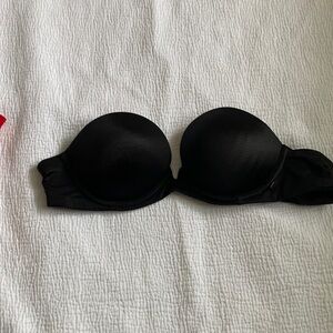 Victoria's Secret Black Underwire Bra Intimates